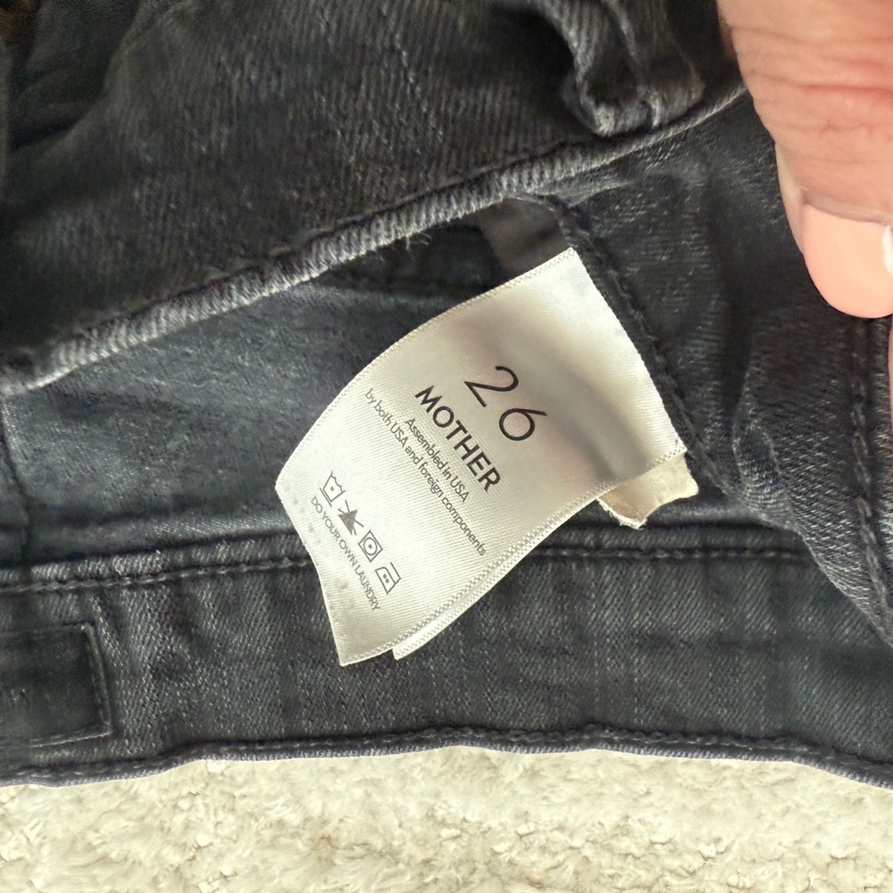 Mother Women’s Black Denim Ankle Cut - Size 26 - Picture 3 of 6